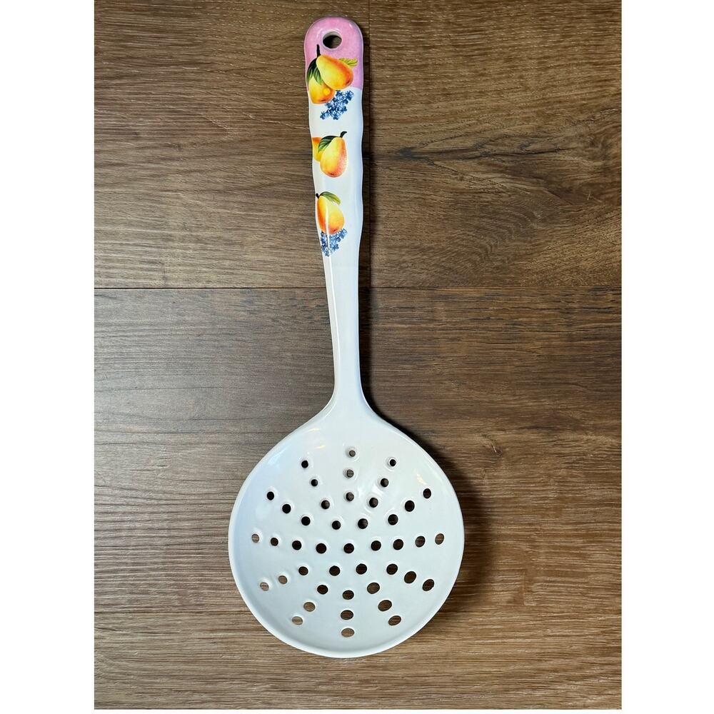 MELAMINE WARE White with Pears Strainer No 9186